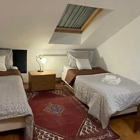 Pałac Słonowice Sp. Z O.o. Nocleg ze śniadaniem *
