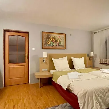 - Palac Slonowice Panzió Brzeżno