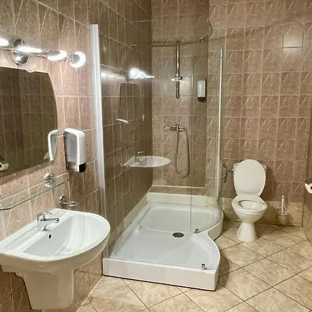 - Palac Slonowice 4*