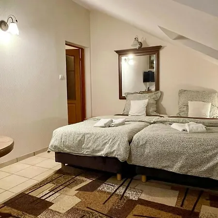 Panzió - Palac Slonowice