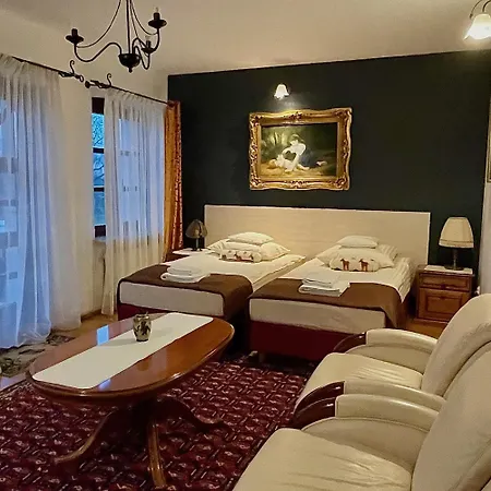 Bed & Breakfast - Palac Slonowice
