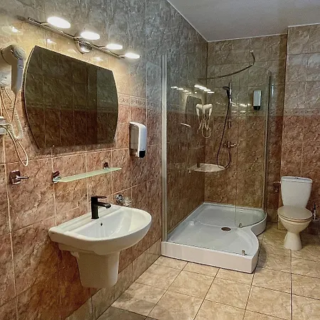 - Palac Slonowice 4*