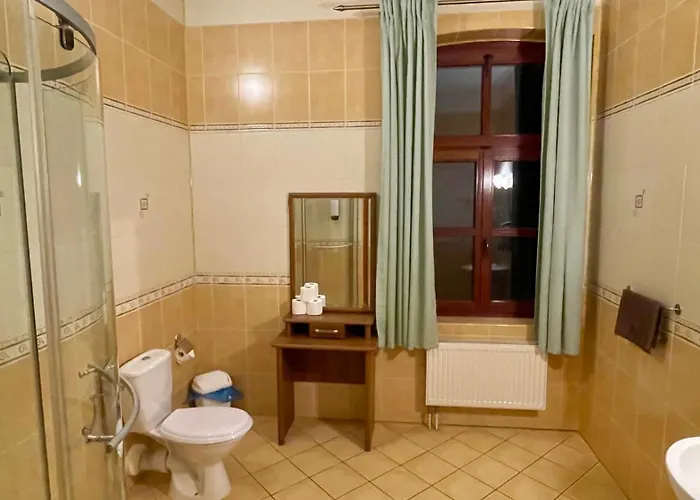 - Palac Slonowice 4*