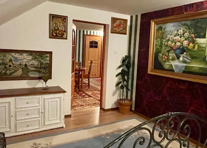 Bed & Breakfast - Palac Slonowice Brzezno (West Pomeranian)