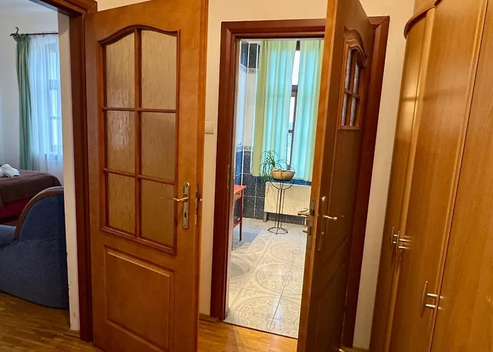 Bed & Breakfast - Palac Slonowice Brzezno (West Pomeranian)